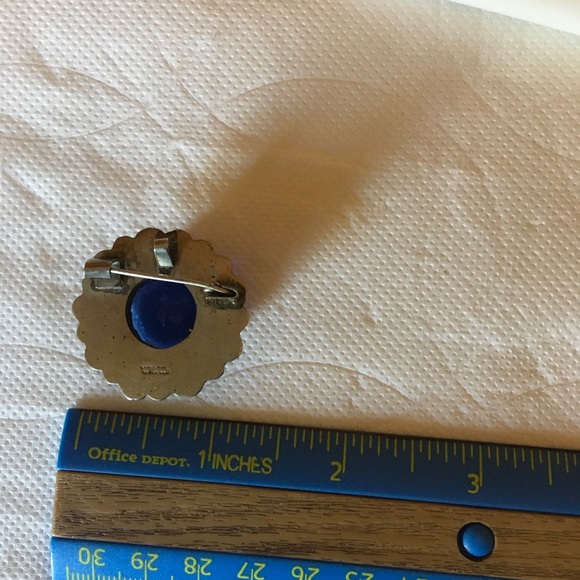 SOLD. Antique Sterling Silver Brooch - Picture 7 of 9